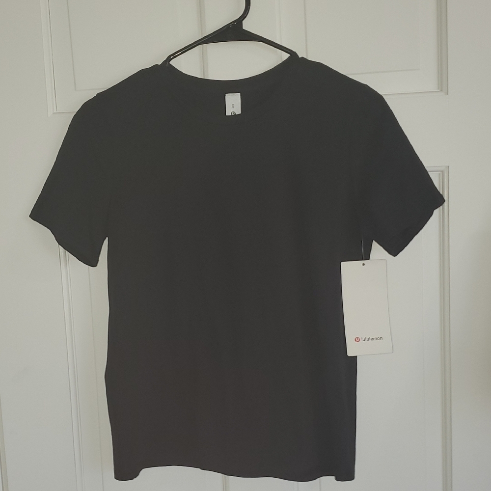 NWT Lululemon Love Organic Cotton Crewneck Black T-Shirt Sz XS(2/4)